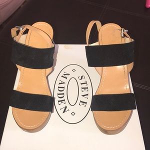 STEVE MADDEN wedges.